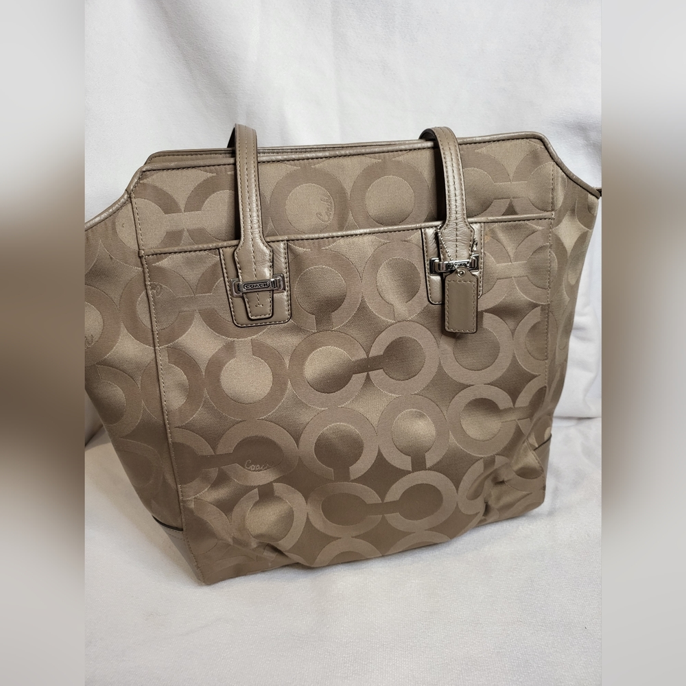 Coach Tote
